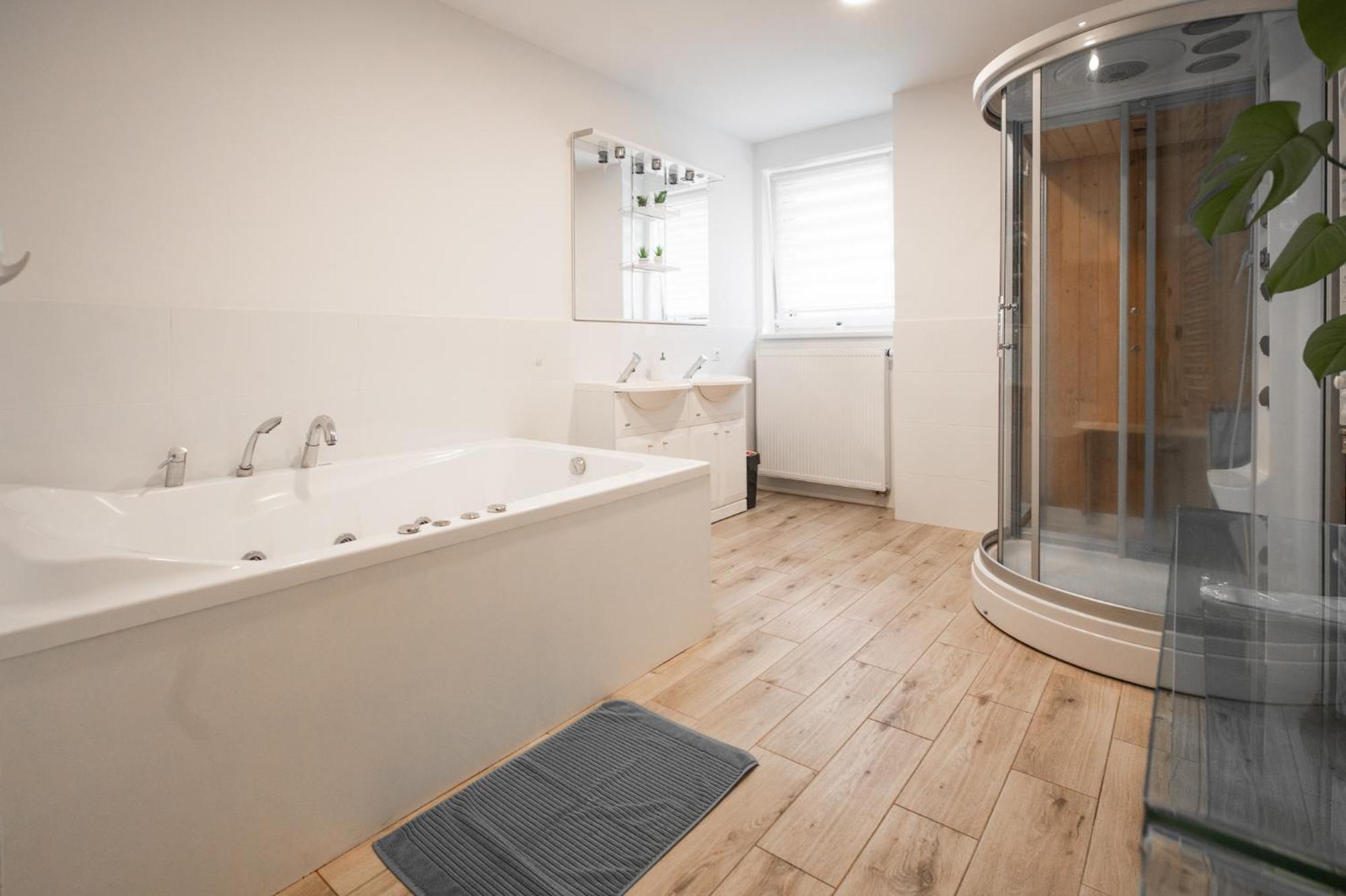 Holiday home Lesni Lazne Muna Hradec